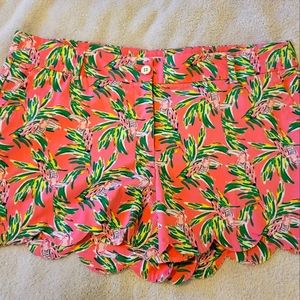 NWOT - Crown & Ivy Scalloped Shorts - Size 14